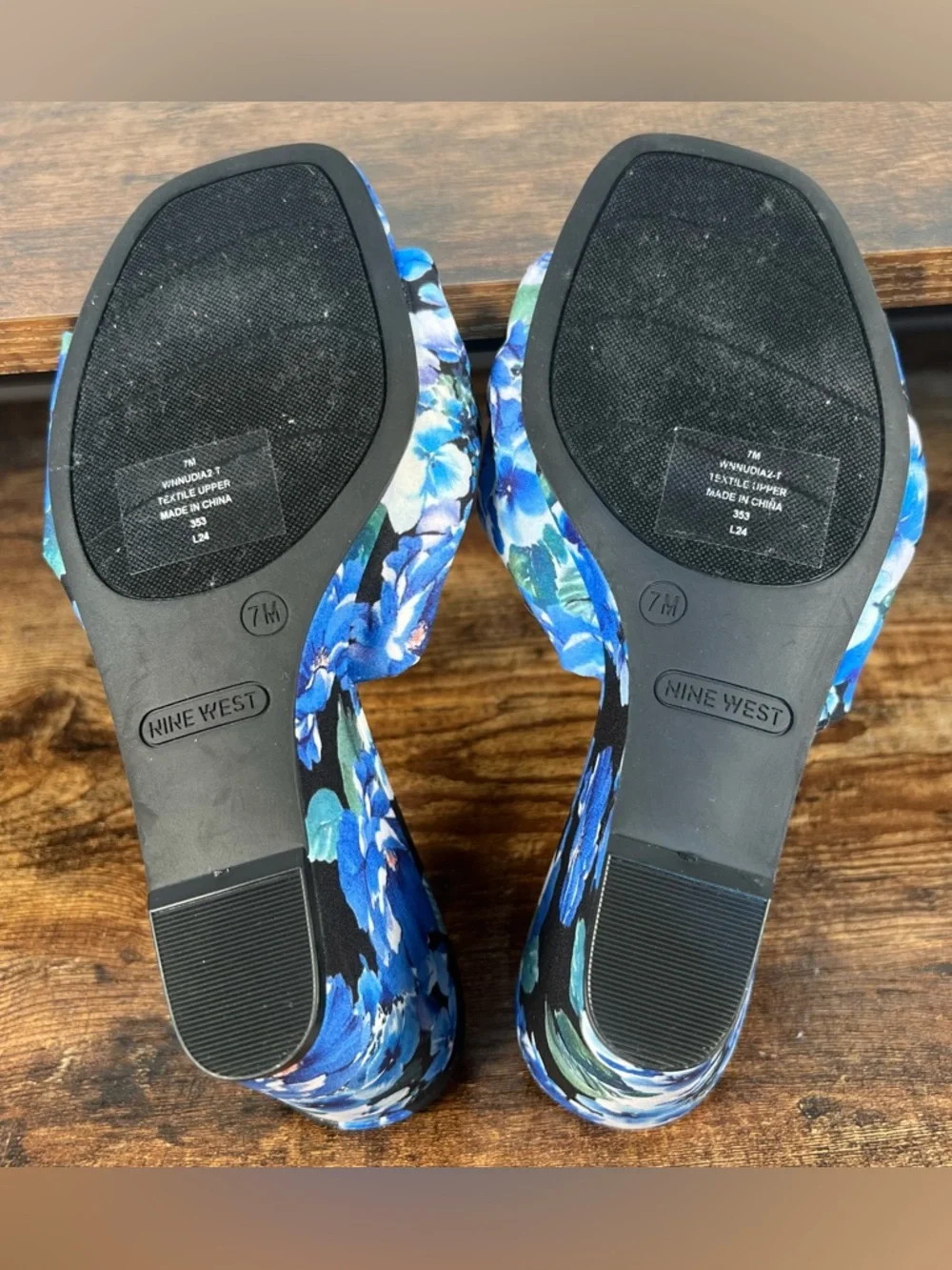 Nine West Sandals Blue Floral Wedge Heel Open‎ Toe Slip On Nudia2 Women's 7